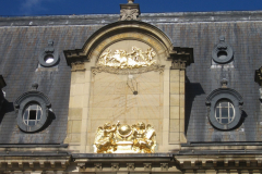 Cadran solaire de la cour d'honneur de la Sorbonne à Paris (75005)