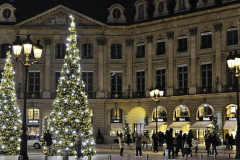 ILLUMINATIONS DE PARIS ET LES ALENTOURS 2025