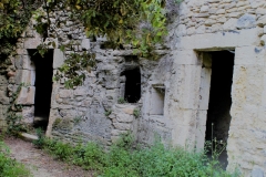 LE VILLAGE TROGLODYTIQUE DE BARRY / LE MASSIF DE BARRY & LE CHÂTEAU DE BARRY (26-84) LE 31/05/2021