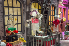 LES VITRINES DE NOËL 2025 DU PRINTEMPS HAUSSMANN À PARIS (75009)